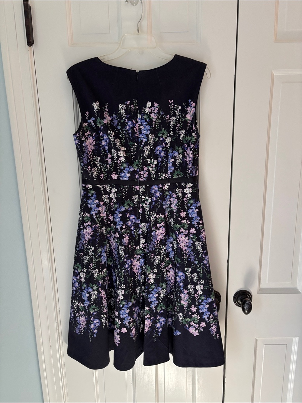 Hobbs of London Navy Floral Fit-and-Flare Sleeveless Dress - Picture 3 of 13